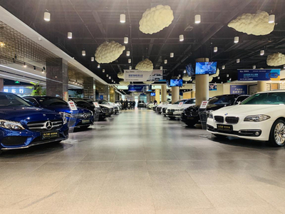 蘇尚萬(wàn)車五一購(gòu)車節(jié) 購(gòu)車狂歡，豪禮相送，二手車市場(chǎng)服務(wù)升級(jí)盛宴